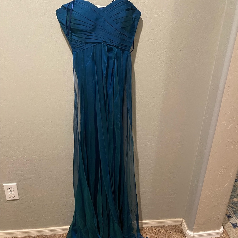 La femme sweetheart neckline dress size 0